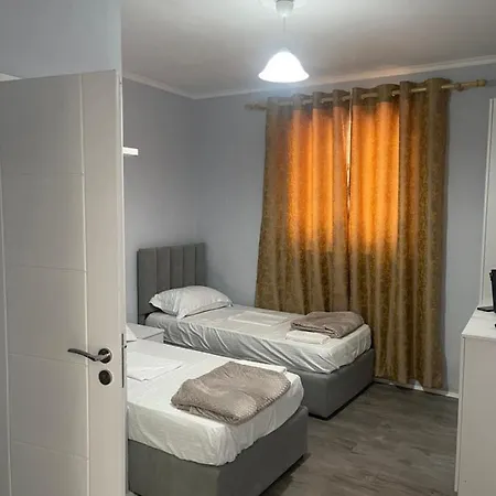 Castel 3* Tirana