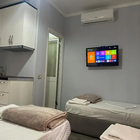 Castel 3* Tirana